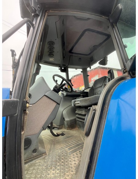 NEW HOLLAND TVT145
