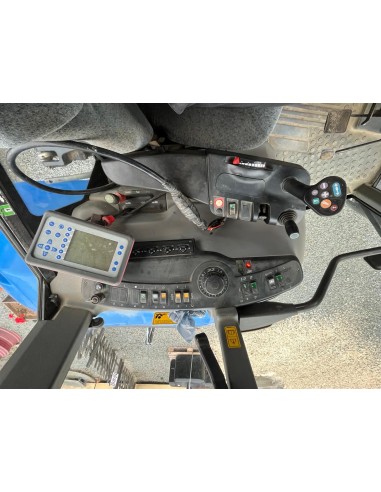 NEW HOLLAND TVT145
